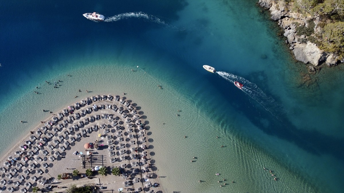 İngiliz The Times gazetesinin, Muğla'nın Fethiye ilçesini ekimde plaj tatili için dünyanın en iyi...