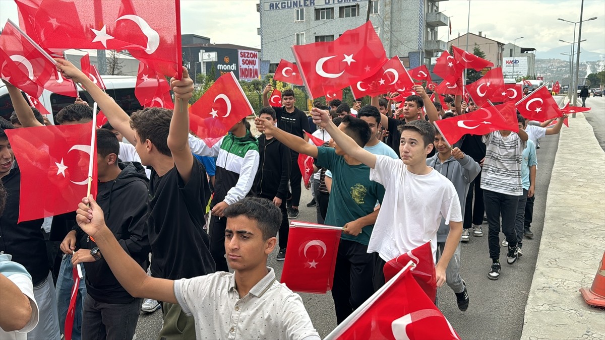 Karabük'te 19 Eylül Gaziler Günü dolayısıyla tören düzenlendi. Karabük Tarım ve Orman İl Müdürlüğü...