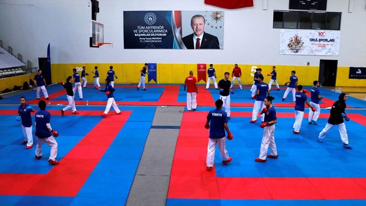 2024 Dünya Ümit, Genç ve 21 Yaş Altı Karate Şampiyonası'nda 42 sporcuyla yer alacak Karate Milli...