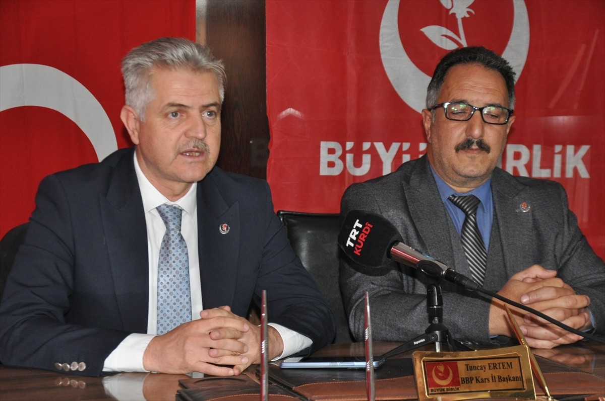 Büyük Birlik Partisi (BBP) Genel Başkan Yardımcısı Tevfik Eren, Kars'ta partisinin il...