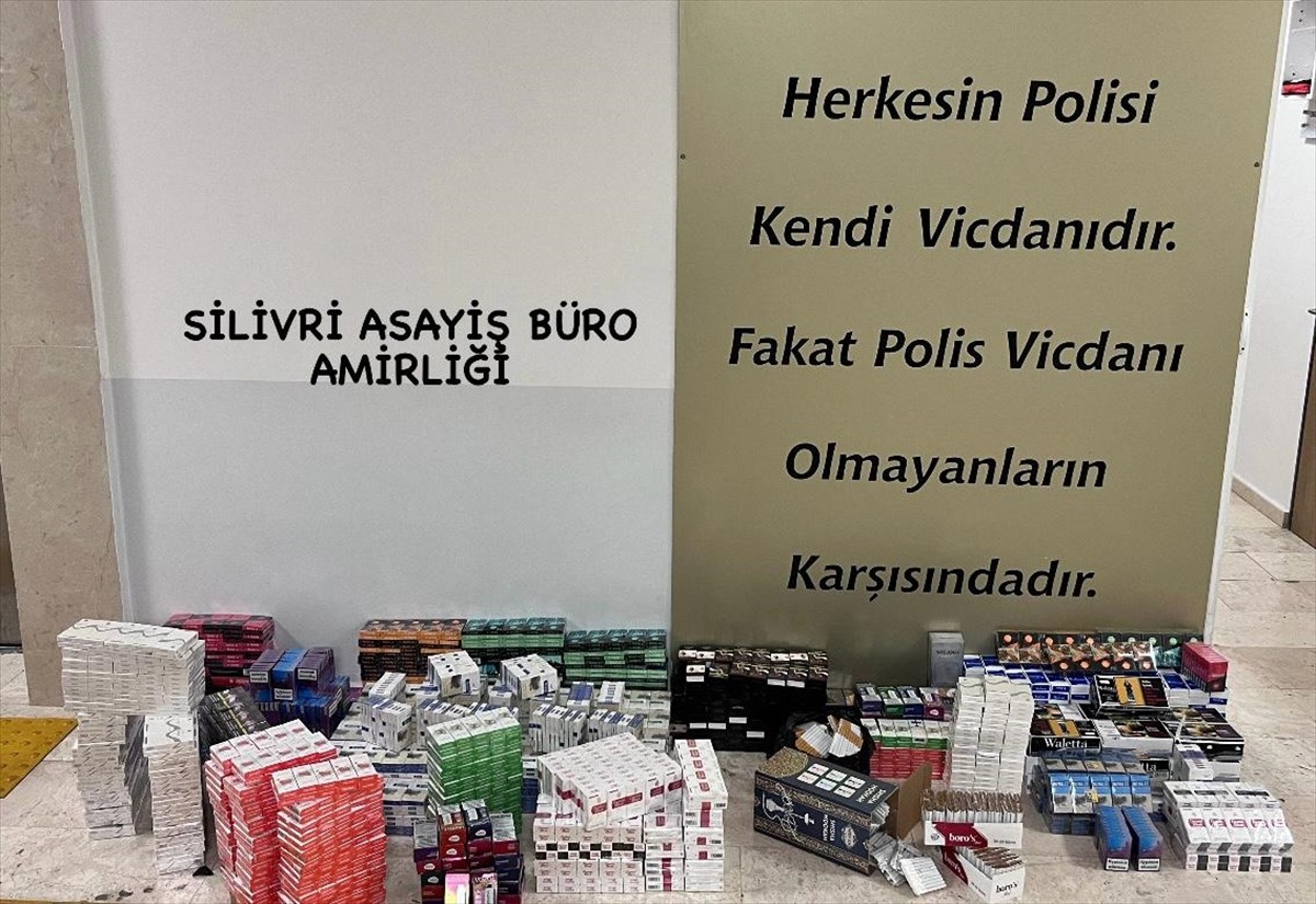 İstanbul Emniyet Müdürlüğü ekiplerince, Silivri'de düzenlenen iki ayrı operasyonda, bir miktar...