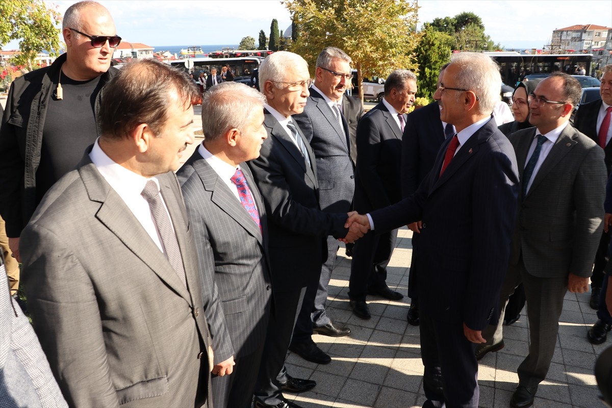  Ulaştırma ve Altyapı Bakanı Abdulkadir Uraloğlu, Tekirdağ'da ziyaretleri kapsamında Kapaklı...