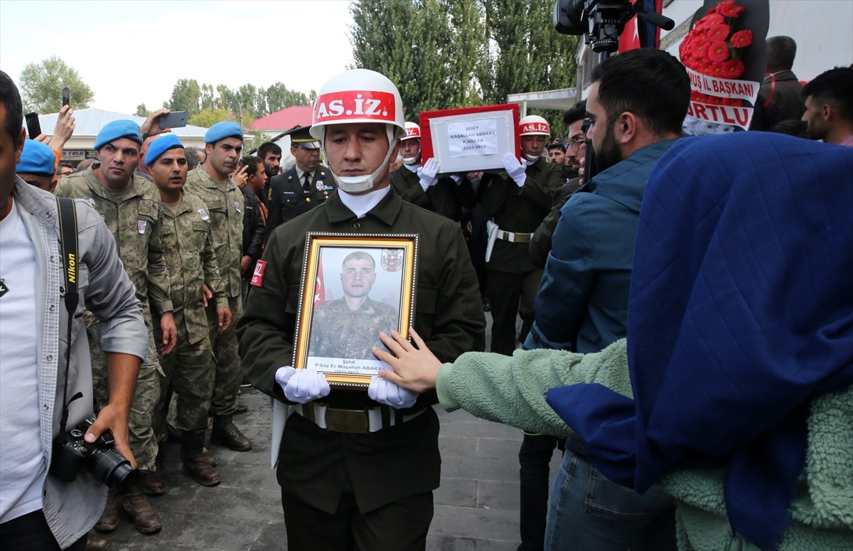 Irak'ın kuzeyindeki Pençe-Kilit Operasyonu bölgesinde şehit olan Piyade Sözleşmeli Er Maşallah...