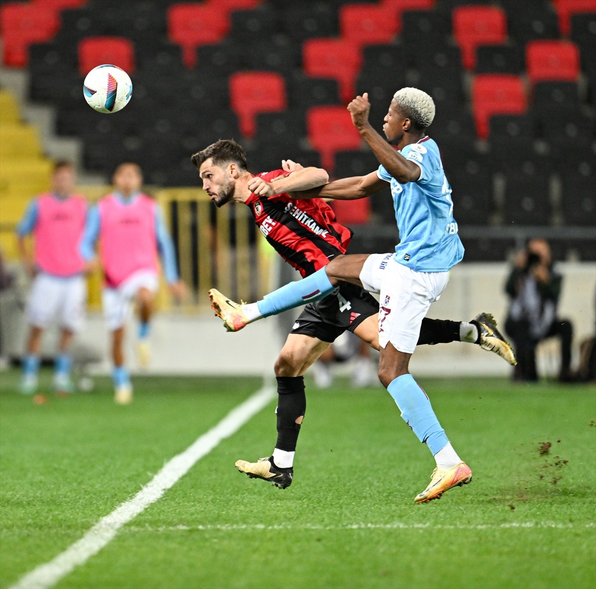 Trendyol Süper Lig'in 6. haftası Gaziantep FK ile Trabzonspor Gaziantep Büyükşehir Stadında...