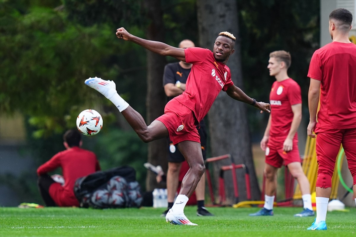 Galatasaray Futbol Takımı, UEFA Avrupa Ligi'nin ilk haftasında yarın Yunanistan temsilcisi PAOK...