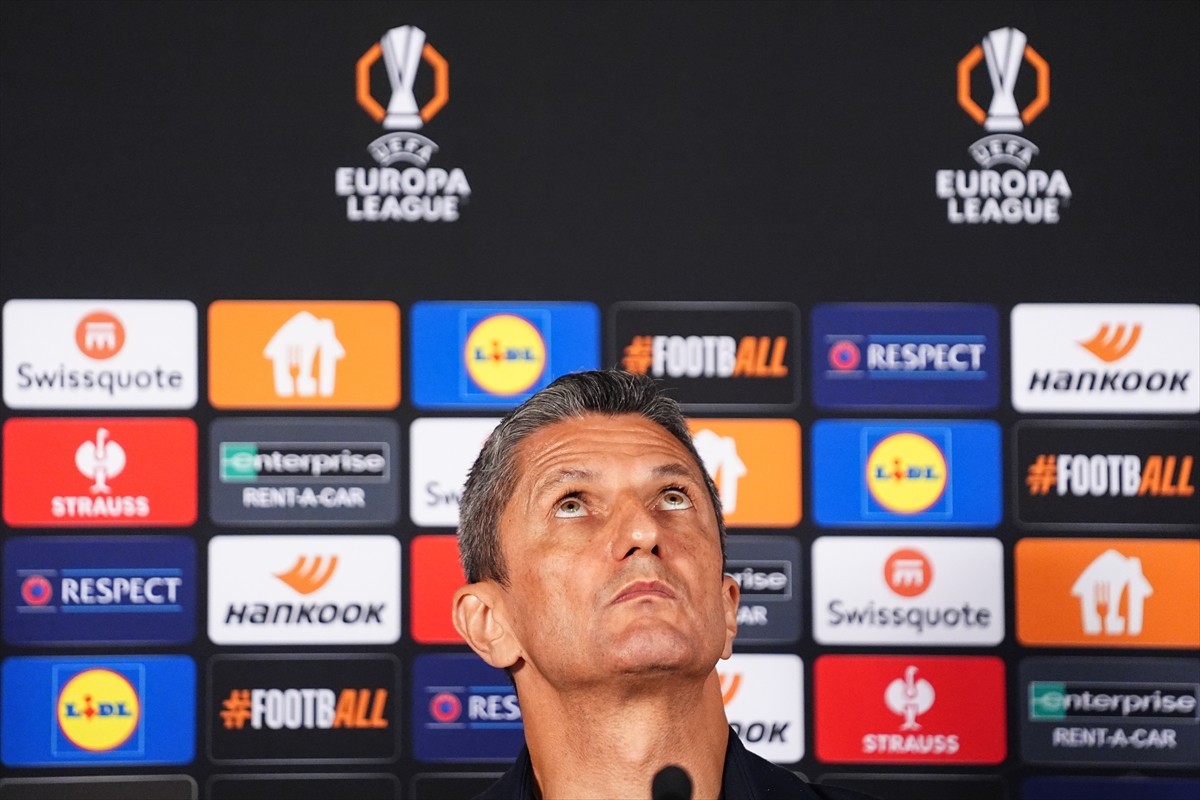 PAOK Teknik Direktörü Razvan Lucescu, UEFA Avrupa Ligi'nin ilk haftasında yarın Galatasaray'a...