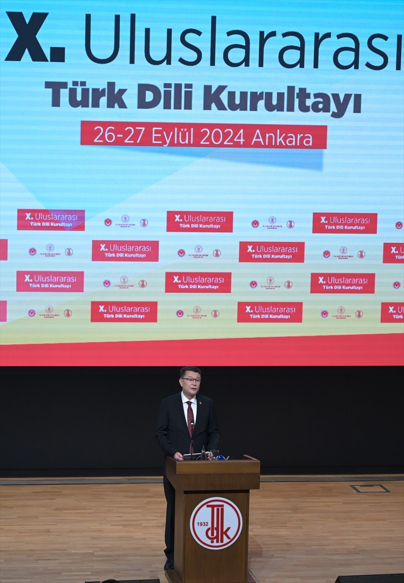 Ankara'da Atatürk Kültür, Dil ve Tarih Yüksek Kurumunun yeni binasındaki konferans salonunda...