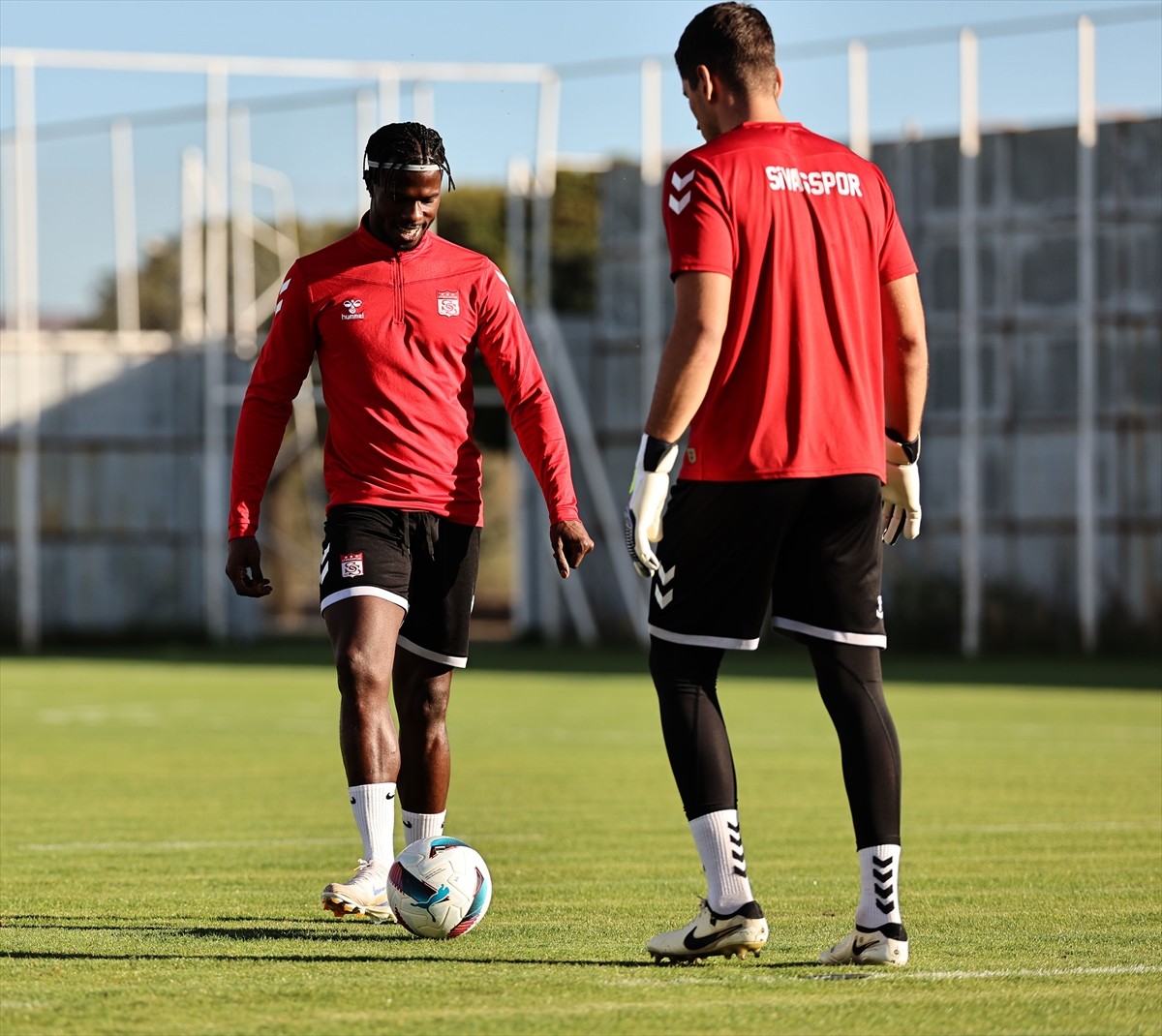 Net Global Sivasspor, Trendyol Süper Lig'in 7. haftasında sahasında RAMS Başakşehir ile yapacağı...