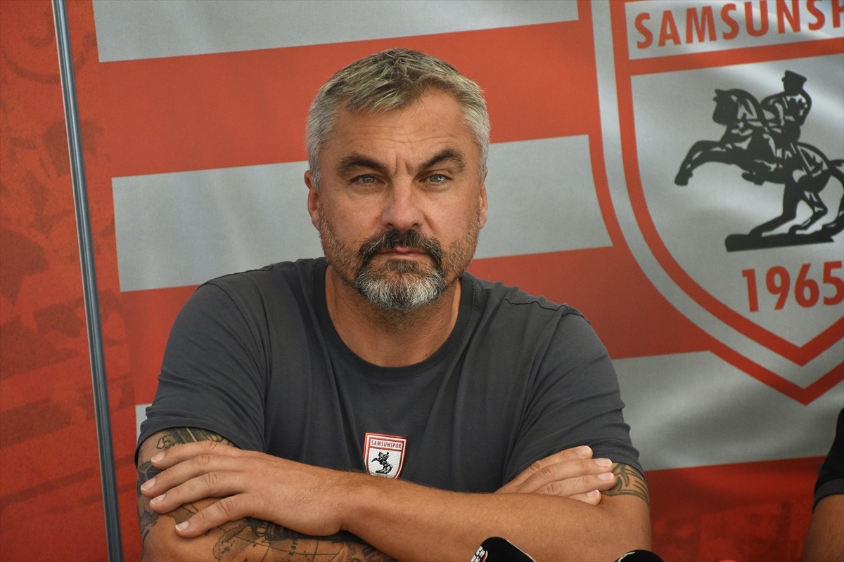 Trendyol Süper Lig ekiplerinden Samsunspor'un teknik direktörü Thomas Reis, takım olarak ligde...