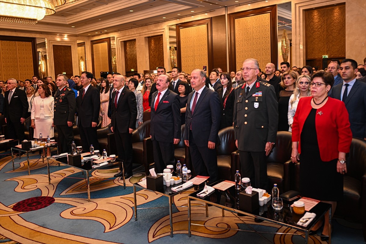 Çin'in Ankara Büyükelçiliği, Çin Halk Cumhuriyeti'nin kuruluşunun 75. yılı vesilesiyle resepsiyon...