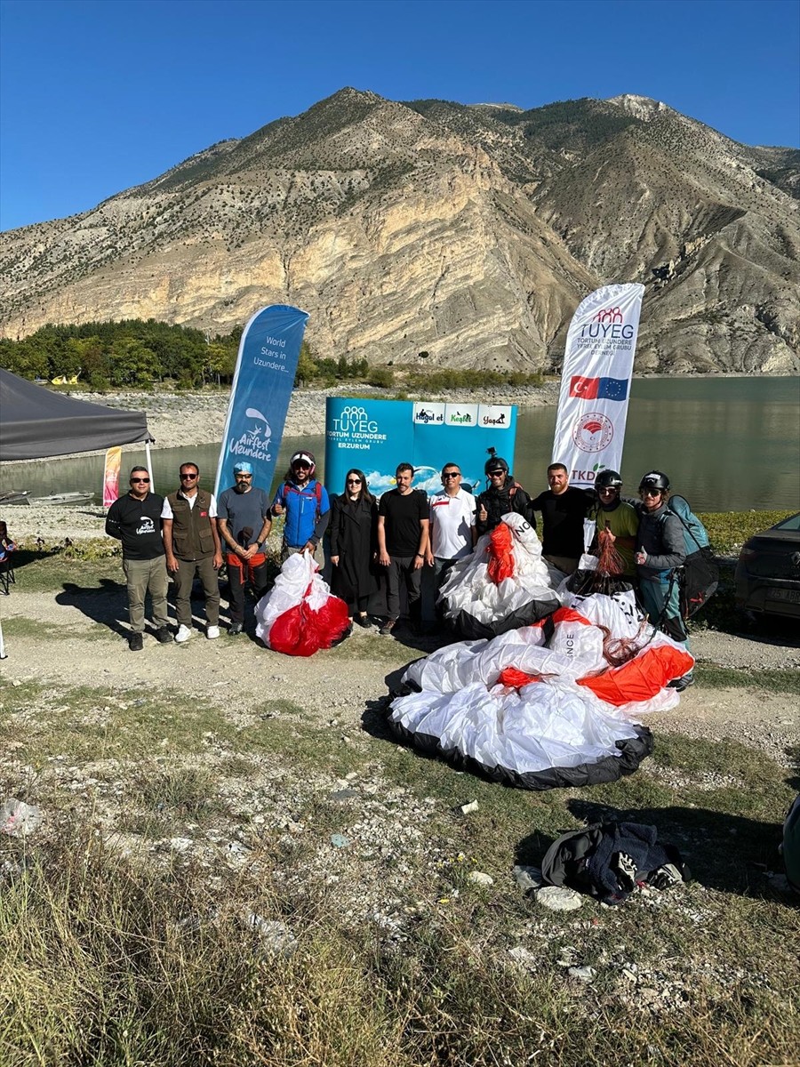 Erzurum'da düzenlenen "Airfest Uzundere", yurt içi ve yurt dışından ekstrem sporcularının yüksek...