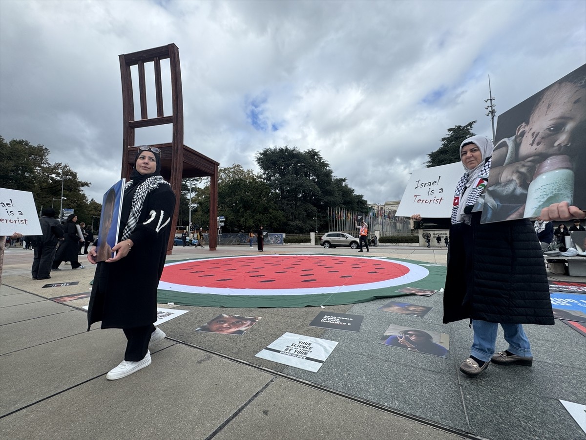 İsrail'in Gazze'de yaklaşık bir yıldır sürdürdüğü saldırılar, Türk sivil toplum kuruluşu Human...