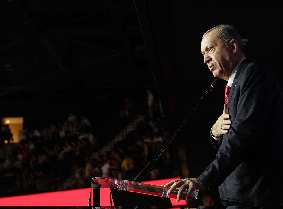 Cumhurbaşkanı Recep Tayyip Erdoğan, İstanbul'da Basketbol Gelişim Merkezi'nin açılış programına...