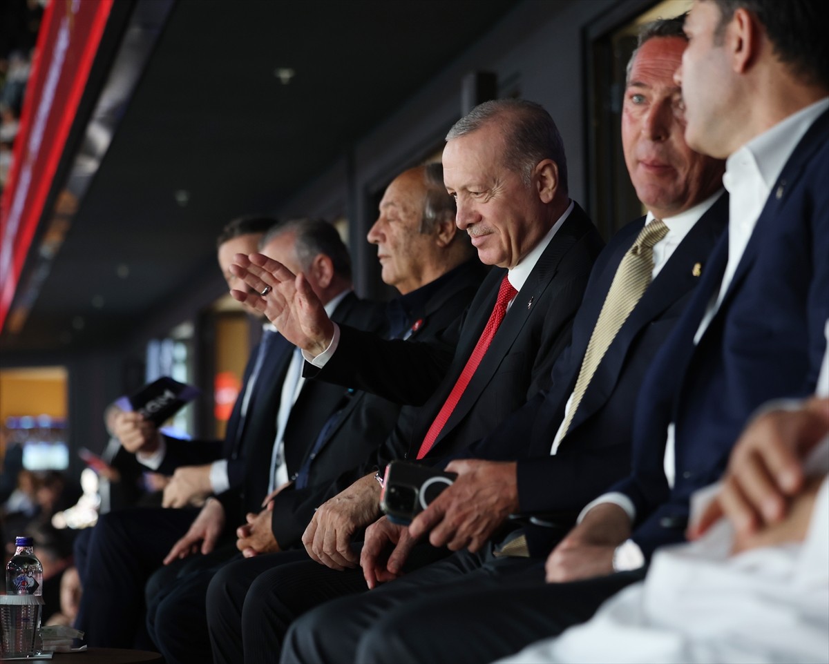 Cumhurbaşkanı Recep Tayyip Erdoğan, İstanbul'da Basketbol Gelişim Merkezi'nin açılış programına...