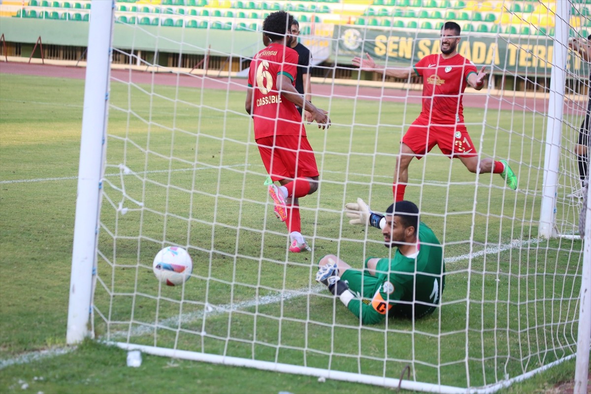 Trendyol 1. Lig'in 7. haftasında Yeni Malatyaspor ile Amed Sportif Faaliyetler Şanlıurfa 11 Nisan...