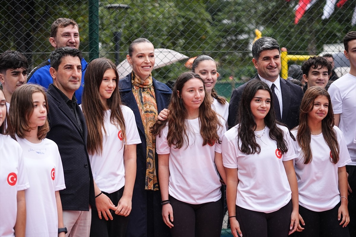 A Milli Kadın Voleybol Takımı ve Fenerbahçe Medicana'nın kaptanı Eda Erdem'in isminin verildiği...