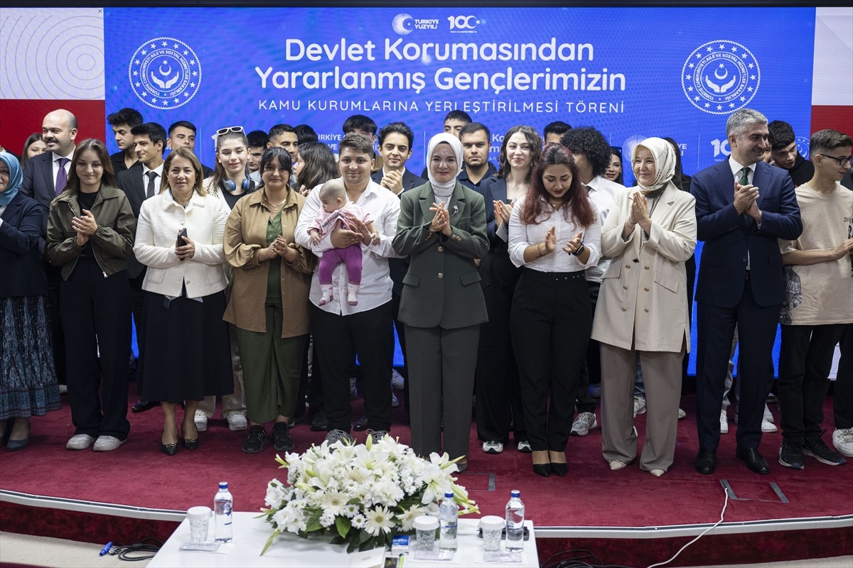 Aile ve Sosyal Hizmetler Bakanı Mahinur Özdemir Göktaş, Bakanlıkta gerçekleşen "Devlet...