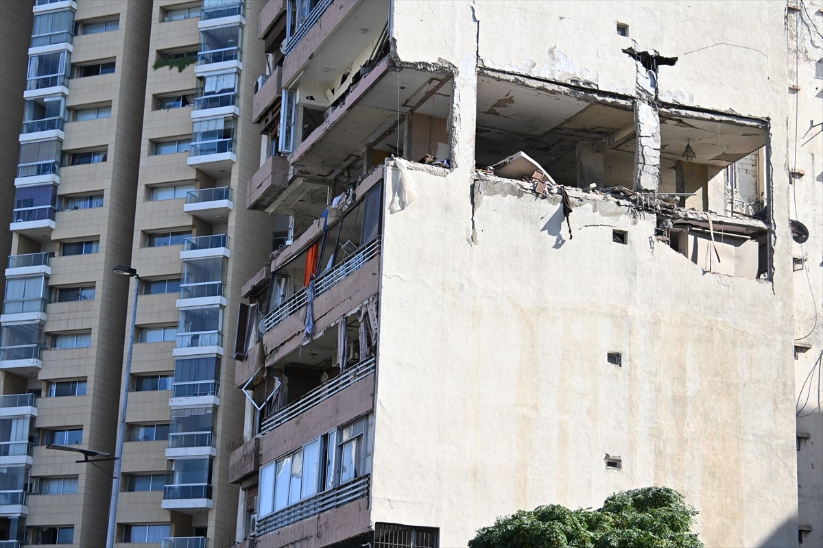 Filistin Halk Kurtuluş Cephesi (FHKC), İsrail'in, Lübnan'ın başkenti Beyrut’un Kola Mahallesi'ne...