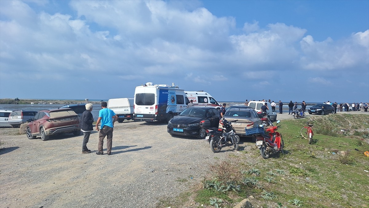 Samsun'un Bafra ilçesinde denizde kaybolan balıkçı Orhan Çorbacı'yı arama çalışması başlatıldı. İl...