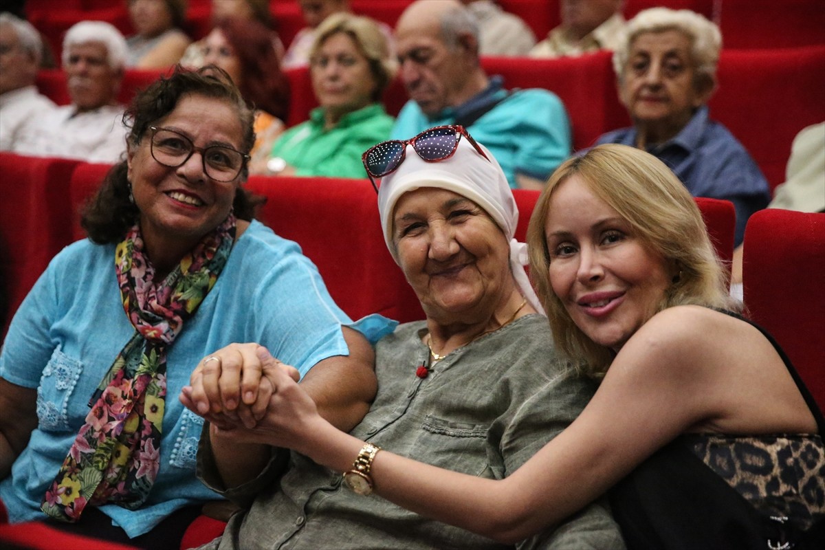 60+ Tazelenme Üniversitesi Mersin Üniversitesi (MEÜ) Kampüsü, MEÜ Akdeniz Kültür Merkezi'nde...