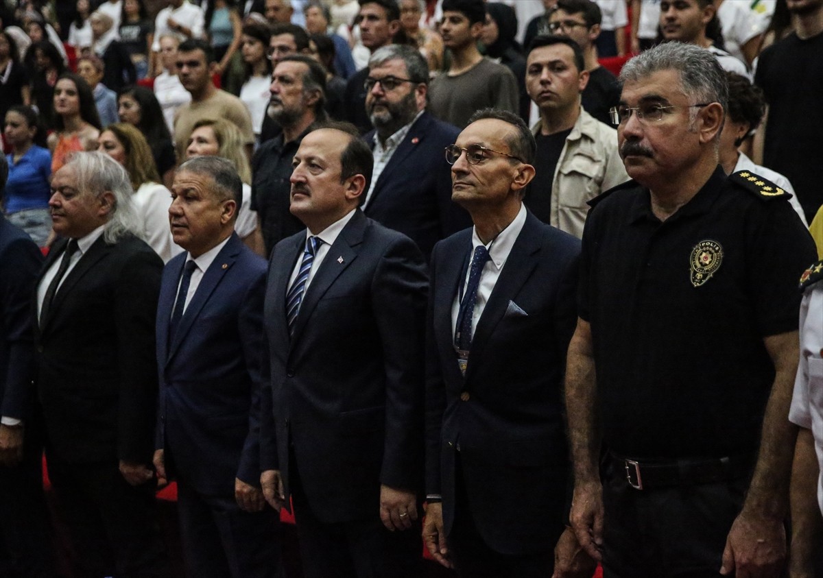 60+ Tazelenme Üniversitesi Mersin Üniversitesi (MEÜ) Kampüsü, MEÜ Akdeniz Kültür Merkezi'nde...