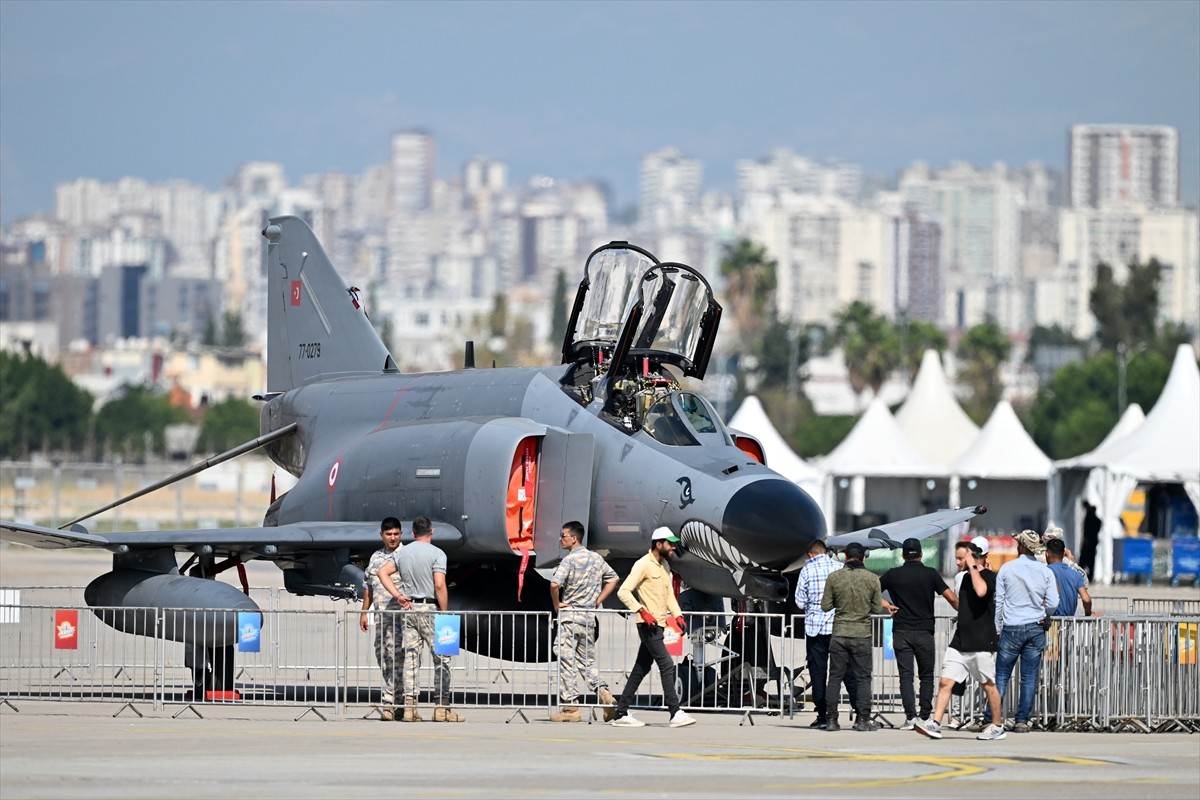 Adana'da yarın teknoloji tutkunlarını ağırlamaya başlayacak Havacılık, Uzay ve Teknoloji Festivali...