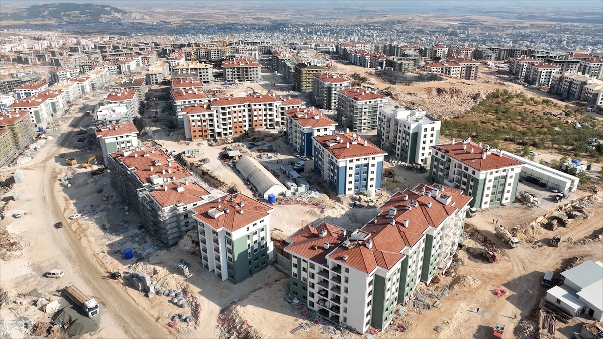 Çevre, Şehircilik ve İklim Değişikliği Bakanı Murat Kurum, sosyal medya hesabından Adıyaman...