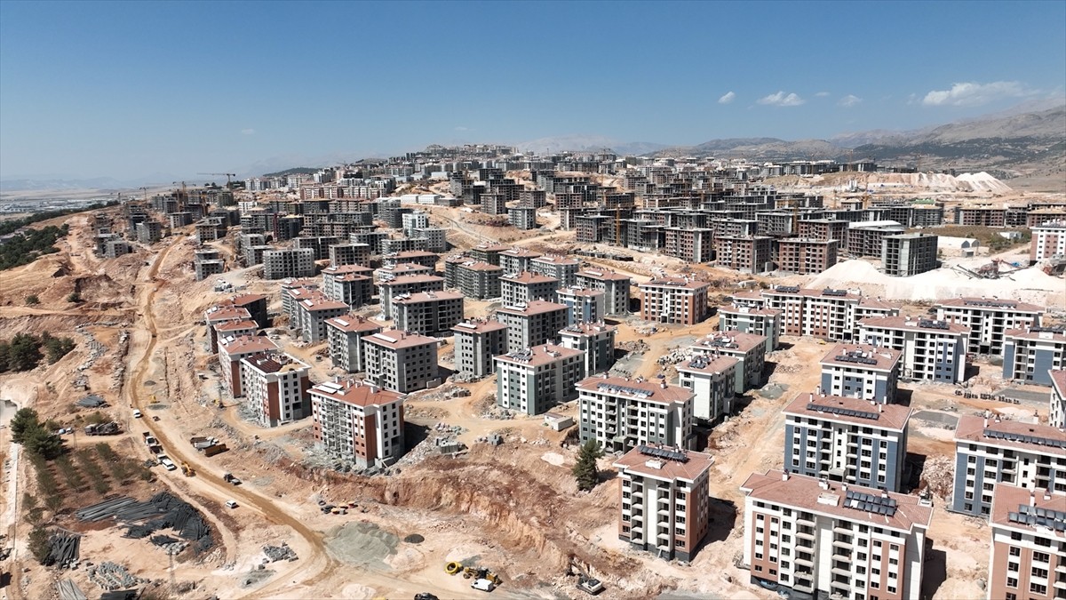 Çevre, Şehircilik ve İklim Değişikliği Bakanı Murat Kurum, sosyal medya hesabından Adıyaman...