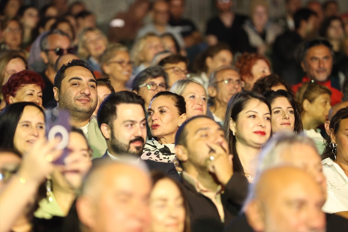 Muğla'nın Bodrum ilçesinde düzenlenen 12. Bodrum Türk Filmleri Haftası ve CineBodrum Sinema Sektör...