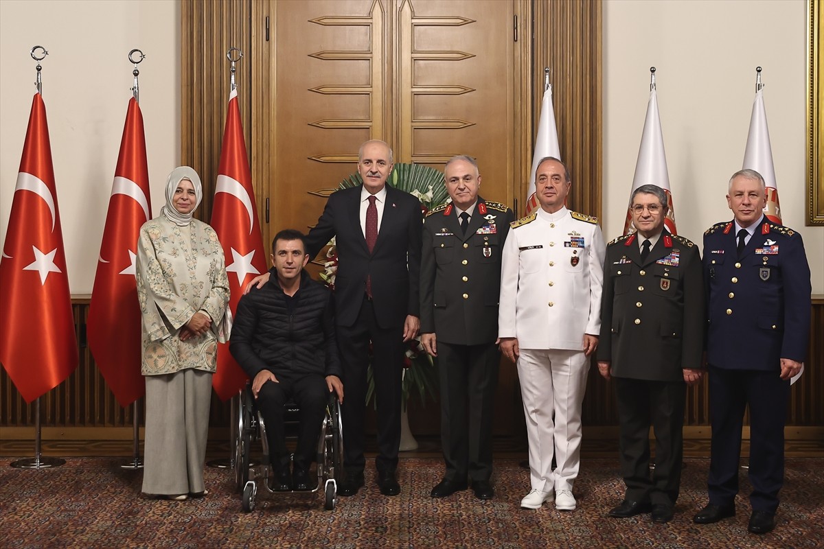 TBMM Başkanı Numan Kurtulmuş, TBMM 28. Dönem 3. Yasama Yılı açılışı dolayısıyla Meclis'te...