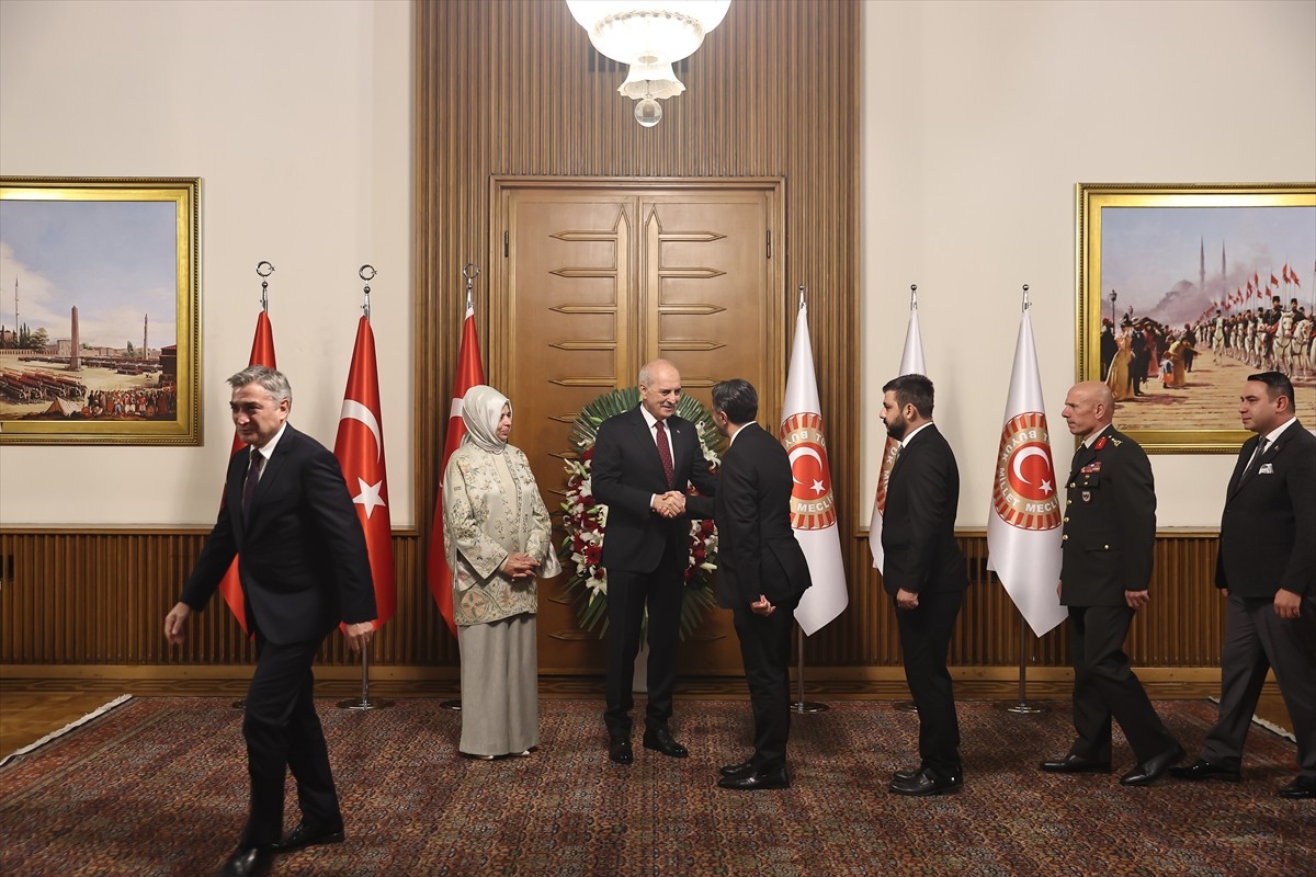 TBMM Başkanı Numan Kurtulmuş, TBMM 28. Dönem 3. Yasama Yılı açılışı dolayısıyla Meclis'te...