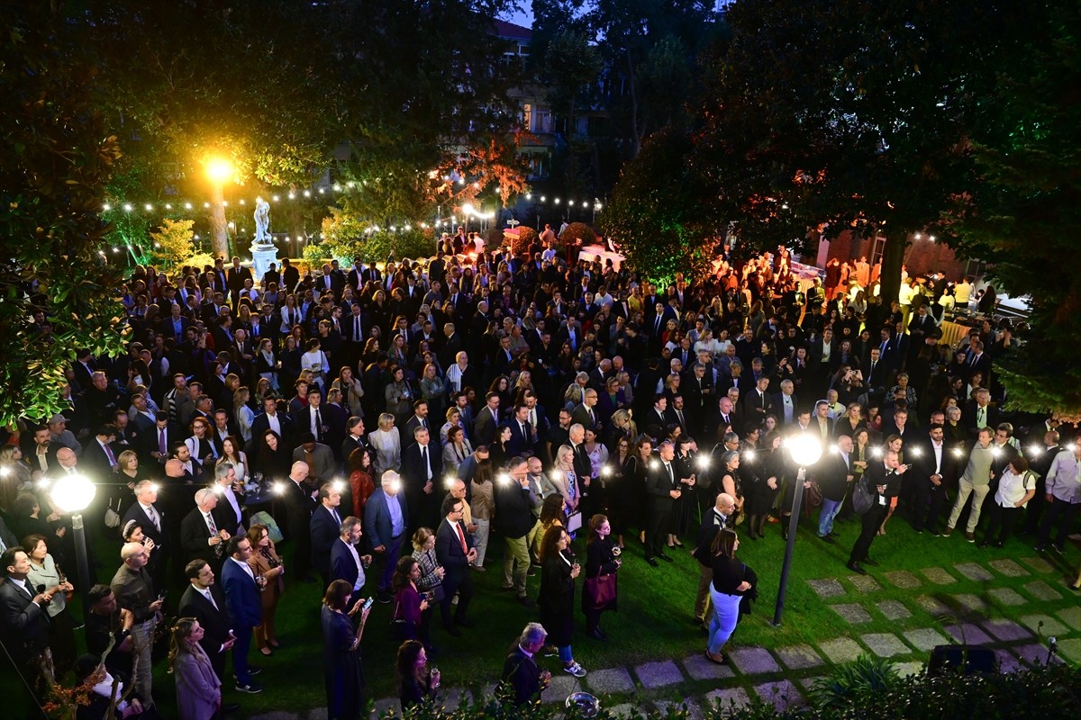 Almanya'nın İstanbul Başkonsolosluğu tarafından Almanya Birlik Günü nedeniyle resepsiyon...