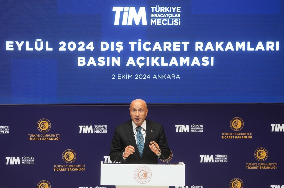 Ankara'da, Ticaret Bakanlığı Konferans Salonu'nda, Eylül 2024 dış ticaret rakamları hakkında basın...