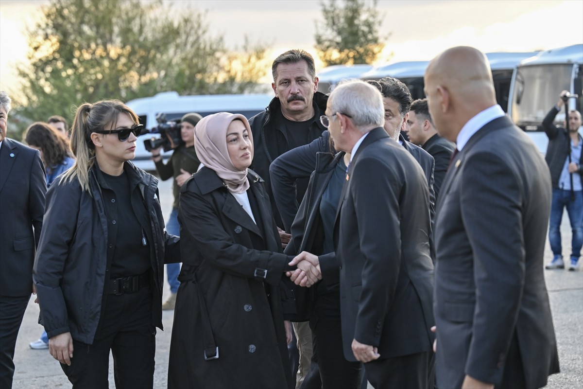 Eski Ülkü Ocakları Eğitim ve Kültür Vakfı Başkanı ve Hacettepe Üniversitesi Öğretim Üyesi Doç. Dr....