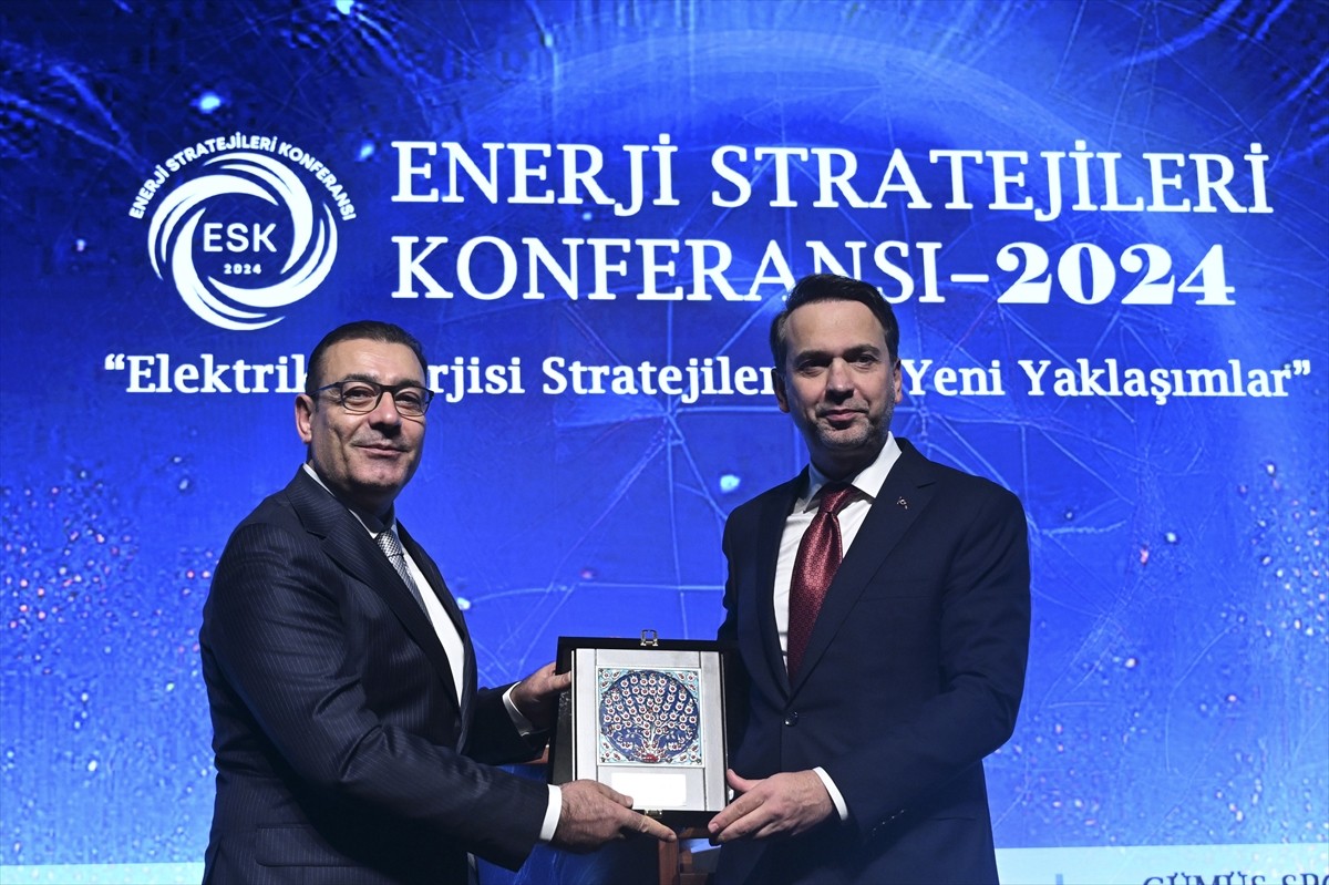 Türkiye Elektrik Sanayi Birliği (TESAB) tarafından düzenlenen Enerji Stratejileri Konferansı...