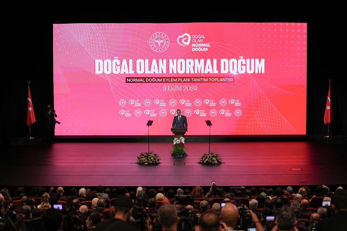 Sağlık Bakanı Kemal Memişoğlu, Beştepe Millet Kongre ve Kültür Merkezi'nde "Doğal Olan Normal...