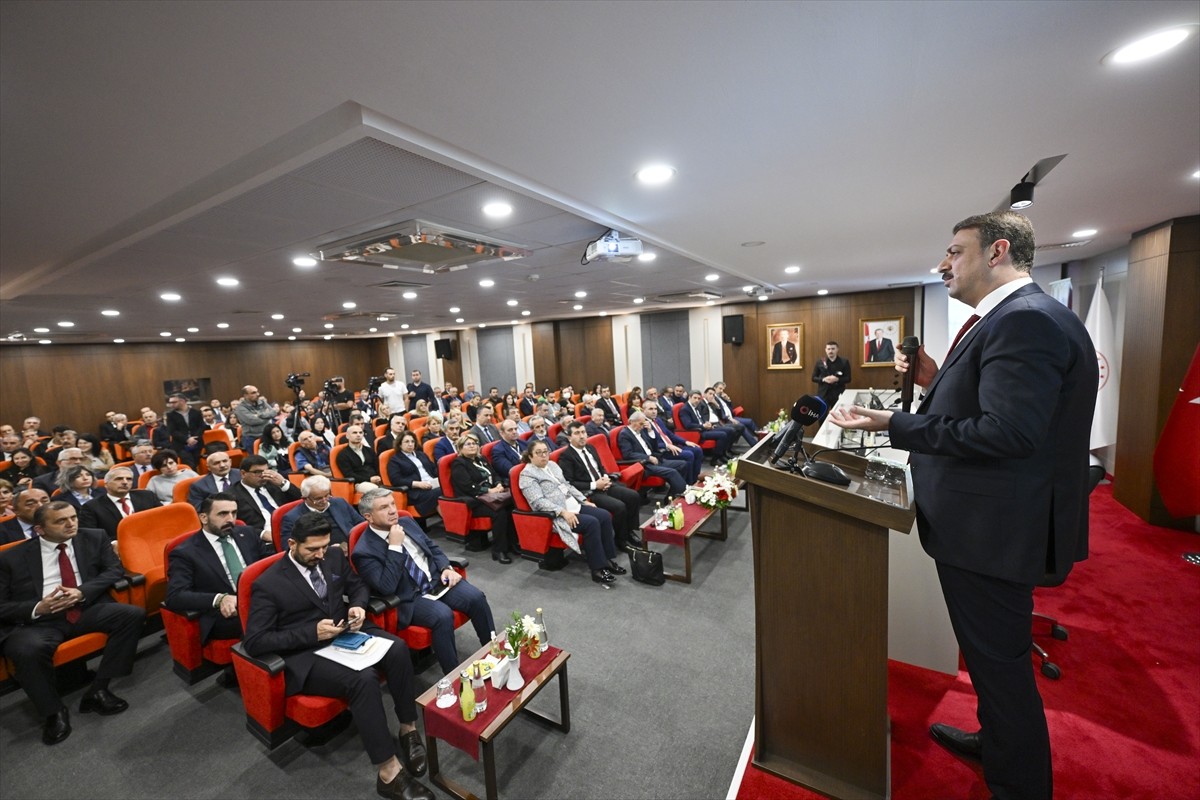 Vakıflar Genel Müdürlüğünün kuruluşunun 100'üncü yılı dolayısıyla "Vakıf Geleneği ve Ankara...