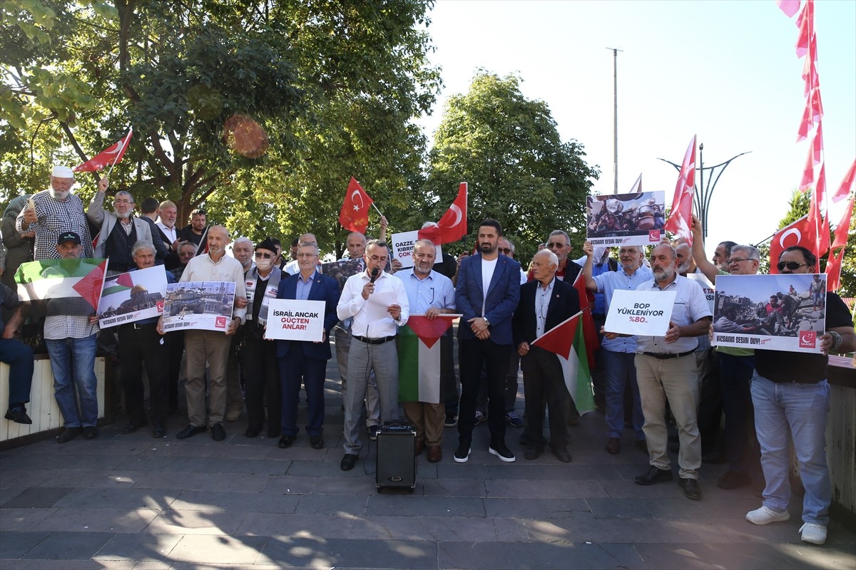 Saadet Partisince İsrail'in Filistin'e yönelik saldırıları, Giresun'da protesto edildi. Giresun'da...