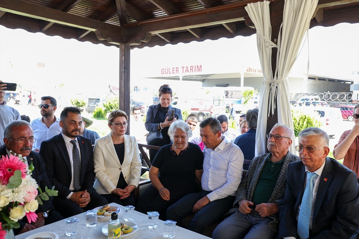 Cumhuriyet Halk Partisi Genel Başkanı Özgür Özel, Osmaniye'de CHP Kadirli İlçe Başkanlığını...