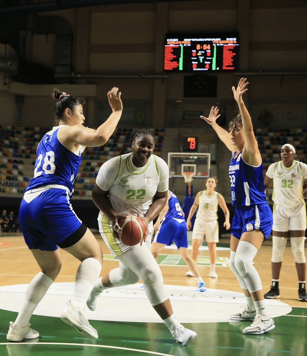 ING Kadınlar Basketbol Süper Ligi'nde Danilos Pizza ile YTR Gayrimenkul Bodrum Basketbol...