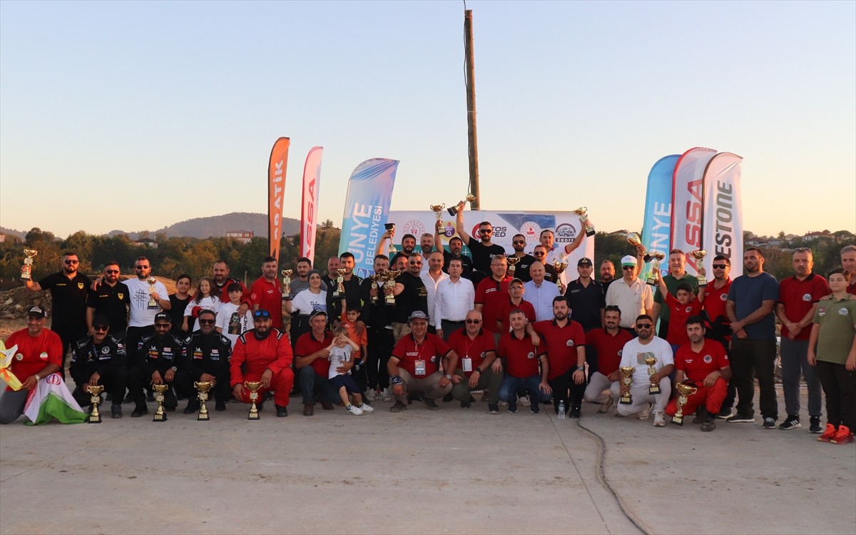 Karadeniz Off-Road Kupası 4. ayak yarışı, Ordu'da gerçekleştirildi. Ünye Yunus Emre Off-Road Spor...