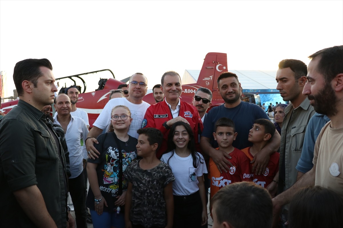 AK Parti Genel Başkan Yardımcısı ve Parti Sözcüsü Ömer Çelik, Türkiye Teknoloji Takımı Vakfı ile...