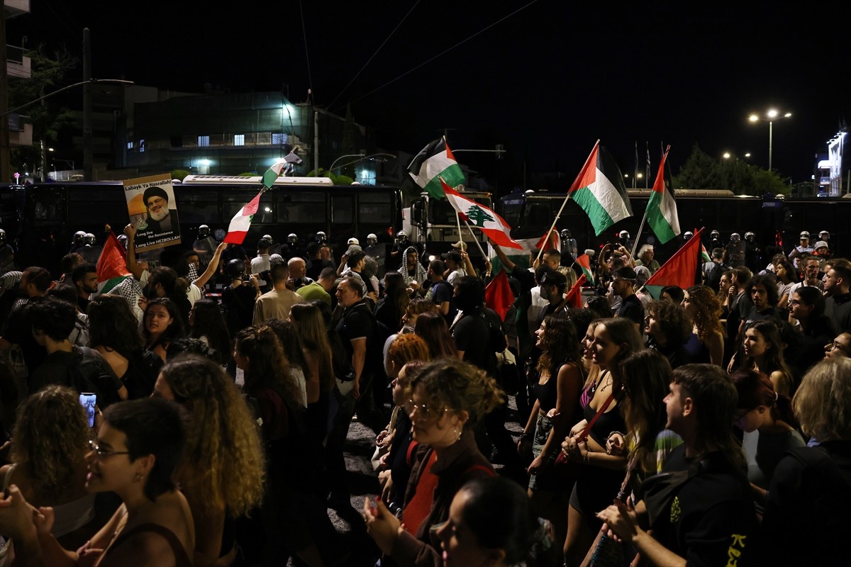 Yunanistan'ın başkenti Atina'da İsrail'in Gazze'ye yönelik saldırılarının birinci yılında...