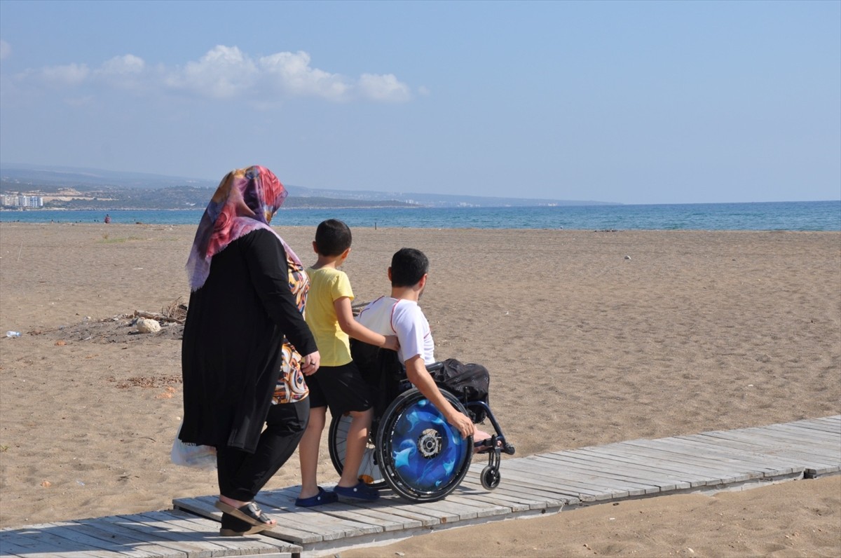 Aydın'ın Didim ilçesinde, engelli bireyleri sporla topluma kazandırmayı hedefleyen "RESPECT...