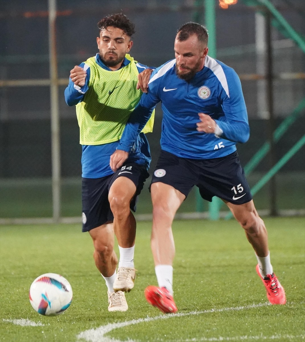 Çaykur Rizespor, Trendyol Süper Lig'in 9. haftasında deplasmanda Sipay Bodrum FK ile yapacağı...