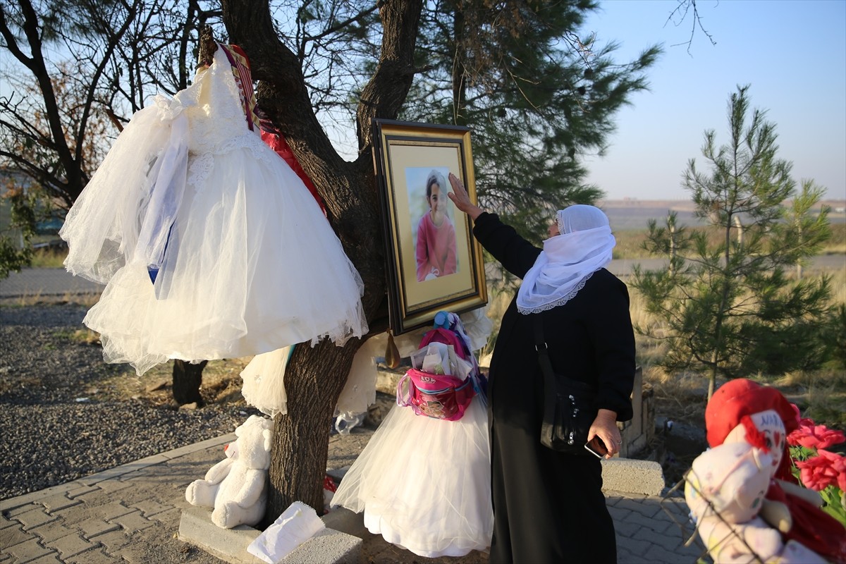 Diyarbakır'da öldürülen 8 yaşındaki Narin Güran'a ait kemik ve kıkırdak doku örnekleri incelemenin...