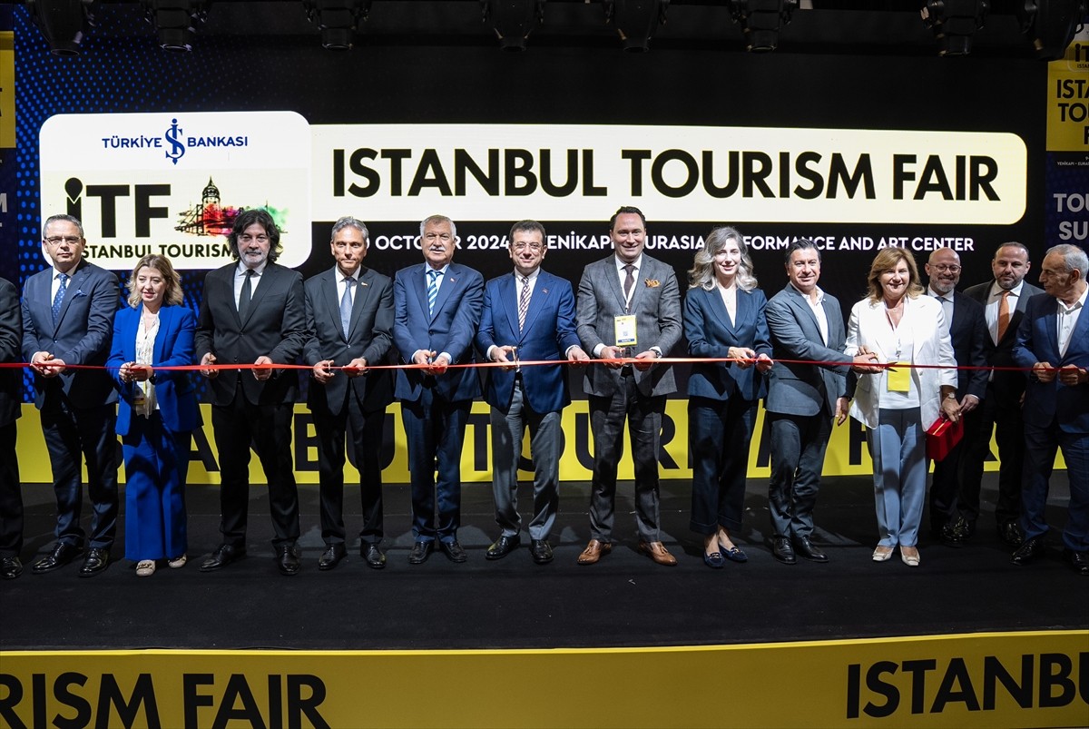 İstanbul Turizm Fuarı, Yenikapı'daki Dr. Mimar Kadir Topbaş Gösteri ve Sanat Merkezi'nde başladı....