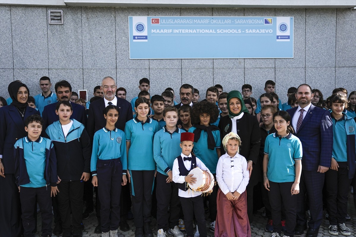 Milli Eğitim Bakanı Yusuf Tekin, Türkiye Maarif Vakfı'nın (TMV) Bosna Hersek'in başkenti...