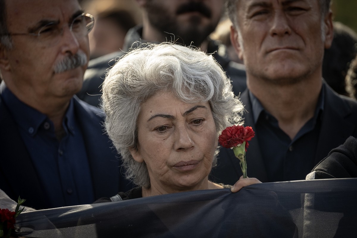 Ankara Garı önünde, 10 Ekim 2015'te terör örgütü DEAŞ mensubu iki canlı bombanın gerçekleştirdiği...