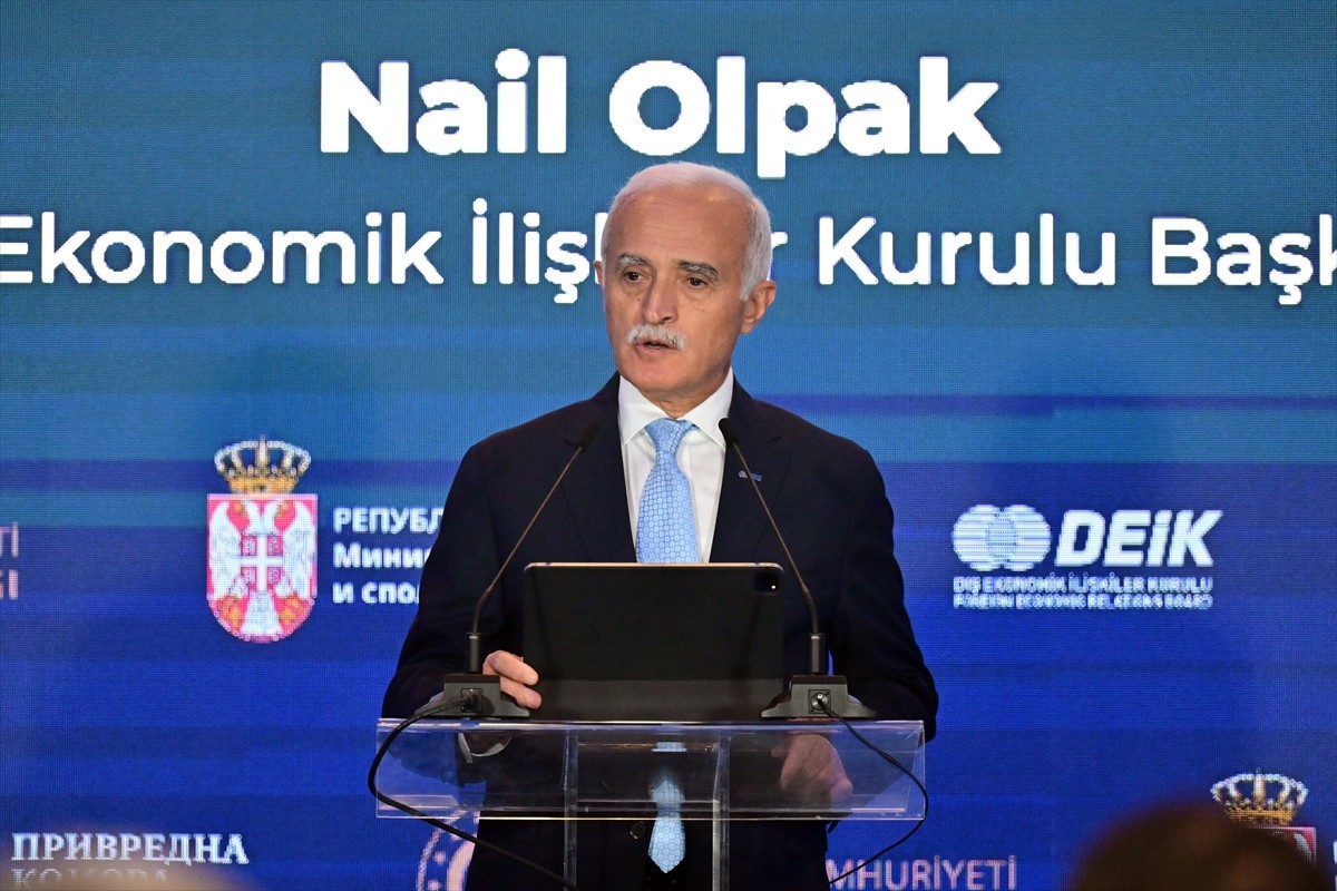 Dış Ekonomik İlişkiler Kurulu Başkanı Nail Olpak, Belgrad'da Türkiye-Sırbistan İş Forumu'na...